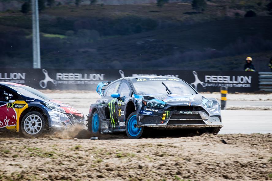 Building upon his successes during Day 1 of World Rallycross Portugal—initially holding the fastest lap in open practice, winning his Qualifying 1 race (which also happened to be the first-ever competitive outing for the Focus RS RX) and finishing out the day 4th overall in the standings—Hoonigan Racing Division’s Andreas Bakkerud returned to the track in Portugal on Day 2 with the straightforward goal: make it to the final in his brand-new Ford Focus RS RX rallycross car. As it would turn out, he did one better than that, making it all the way to the final where he finished 4th overall.