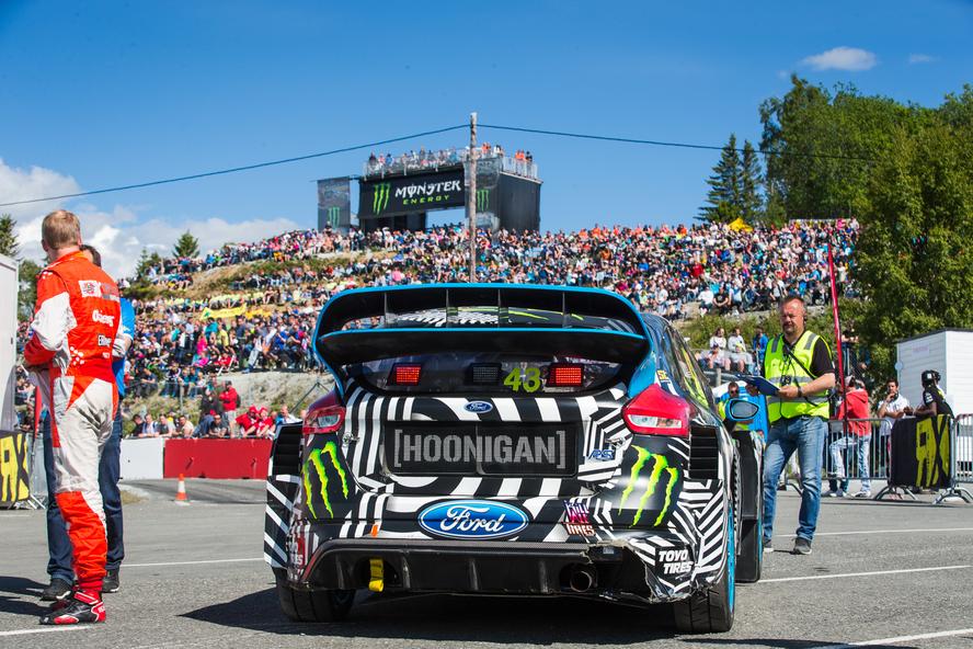 BAKKERUD WINS NORWAY WORLD RX AND SETS RECORDS IN FIRST-EVER WIN FOR THE ALL NEW FORD FOCUS RS RX