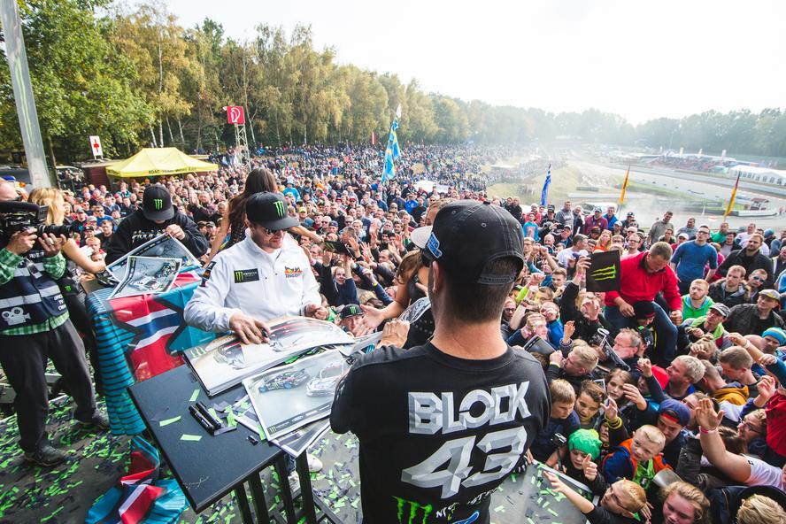 Hoonigan Racing Division’s Andreas Bakkerud has managed to keep his hopes alive in the hunt for third-overall in the 2016 FIA World Rallycross Championship by finishing the final European round of the season at Estering in Germany in third place.