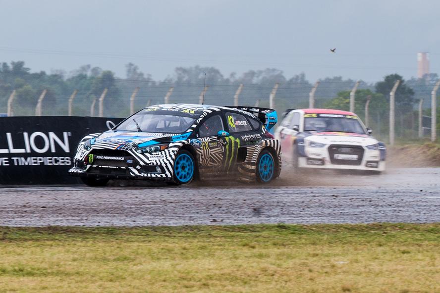 Hoonigan Racing Division’s Andreas Bakkerud finished the final round of the 2016 World Rallycross Championship with three trophies on the podium: a 1st place for winning the race, a Monster Energy Supercharge Award for being first to the first corner in the final and a 3rd place in the overall 2016 championship!
