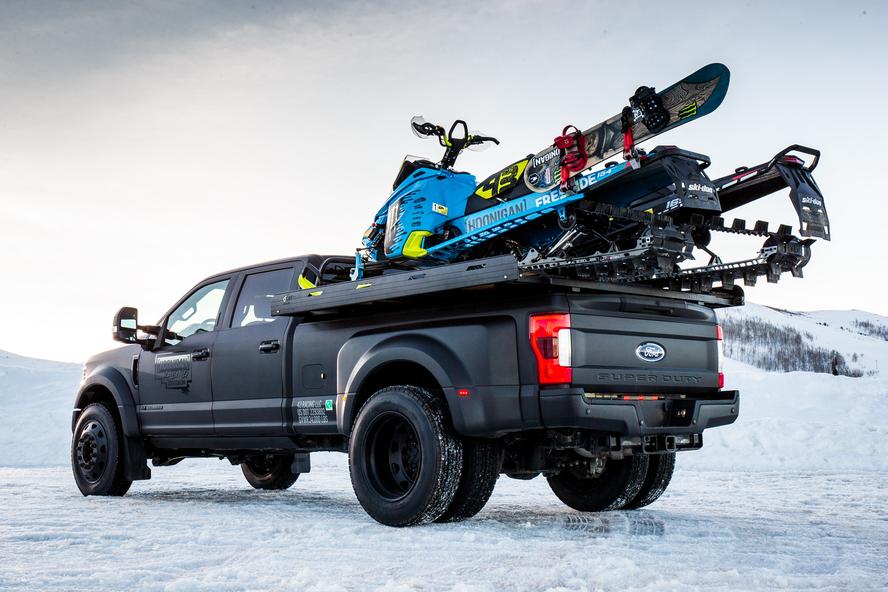 All joking aside, one thing that Ken Block and Hoonigan Racing Division take very seriously are their trucks! A race team requires the right vehicles to move racecars and supplies around, and Block himself requires the right vehicle to enjoy his home-life in the mountains of Park City, Utah. That’s why, for 2017, Block has updated his fleet of vehicles to now include a new 2017 Ford Raptor as well as a new 2017 Ford F-450.